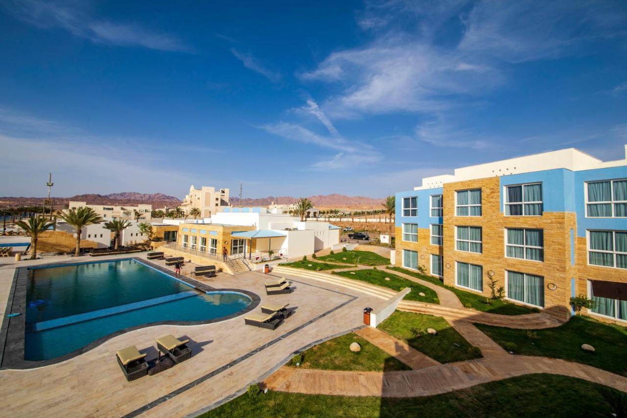 Luxotel Aqaba Beach Resort & Spa Only 15 Years Plus Ngoại thất bức ảnh