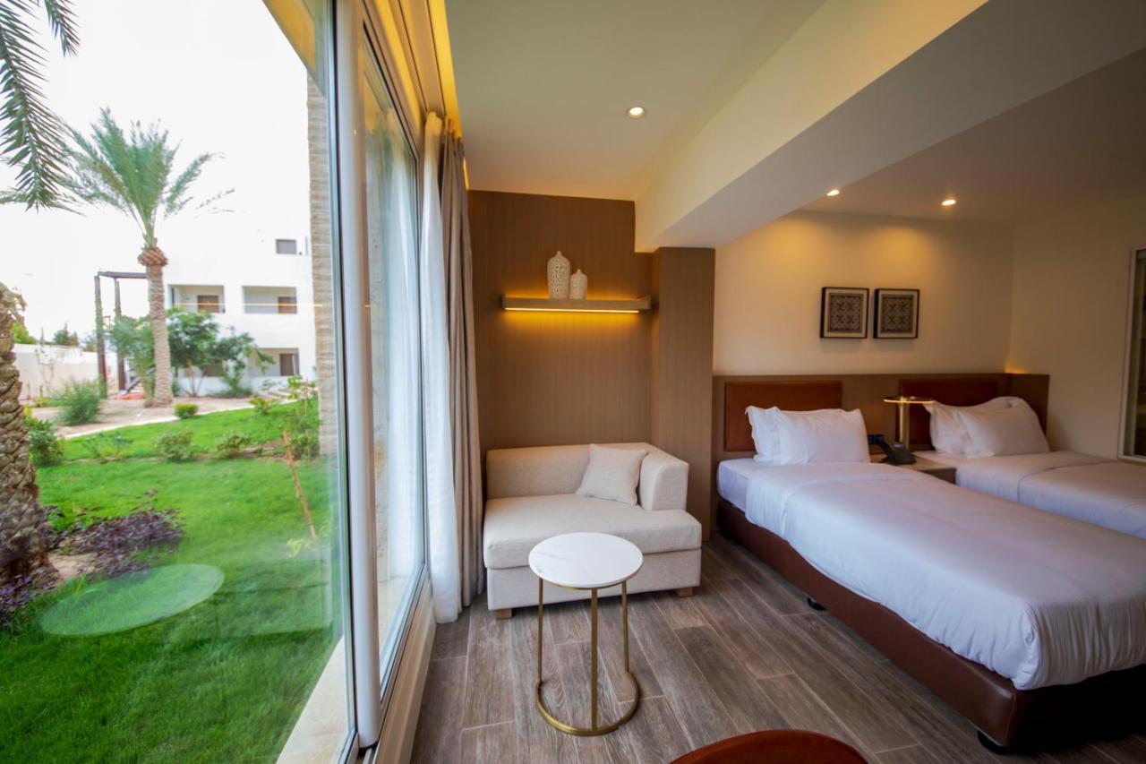 Luxotel Aqaba Beach Resort & Spa Only 15 Years Plus Ngoại thất bức ảnh